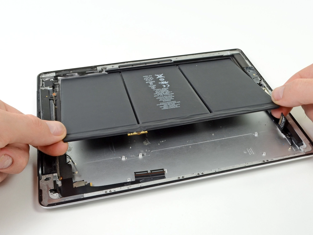 iPad Battery Replacement in Dubai